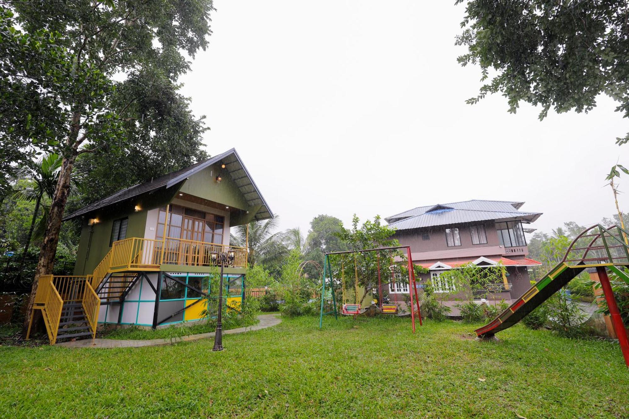 Sky Blue Homestay With Pool Vythiri Exterior photo