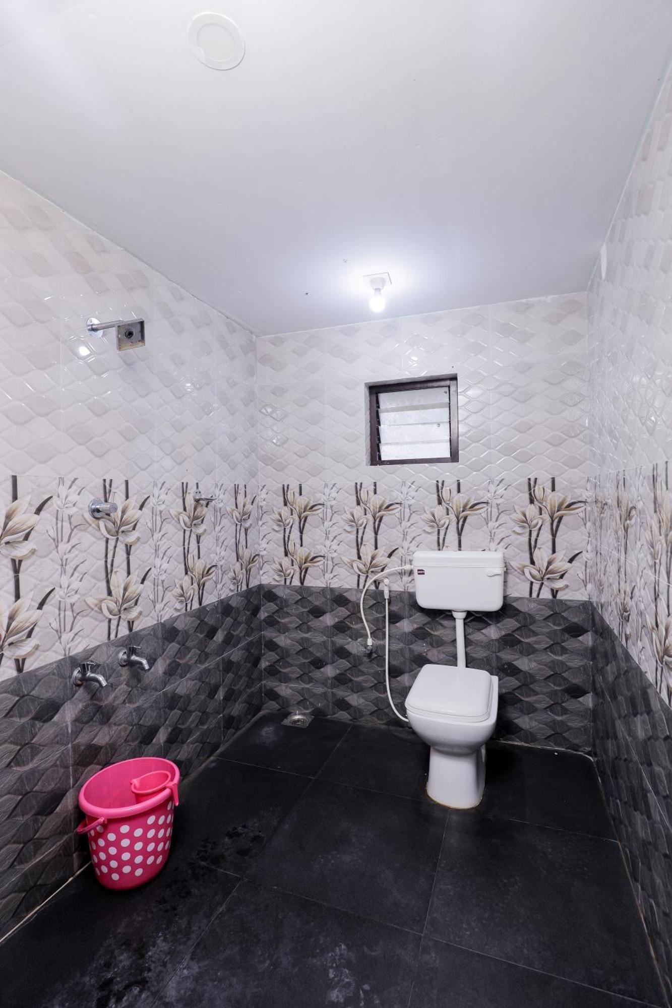 Sky Blue Homestay With Pool Vythiri Exterior photo